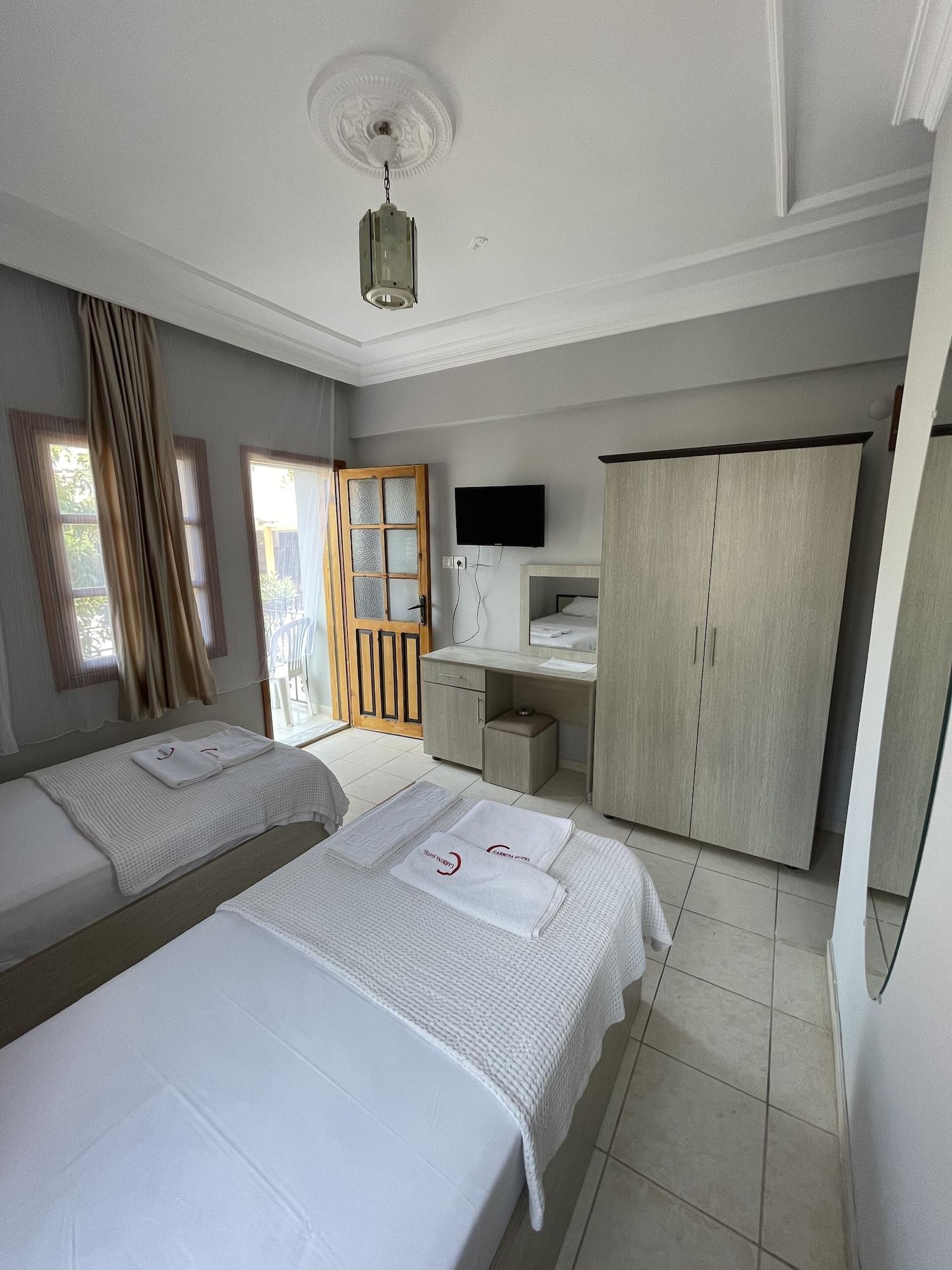 Carmina Hotel Олудениз Екстериор снимка